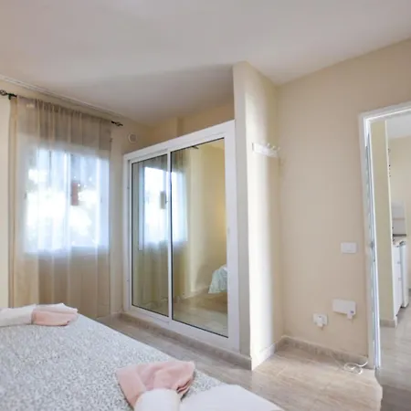 Book Jet - Arena Pool & Wifi Alisios Apartment *